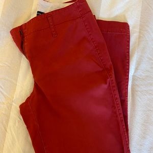 Lands End red cotton cropped chinos.  Size 4
